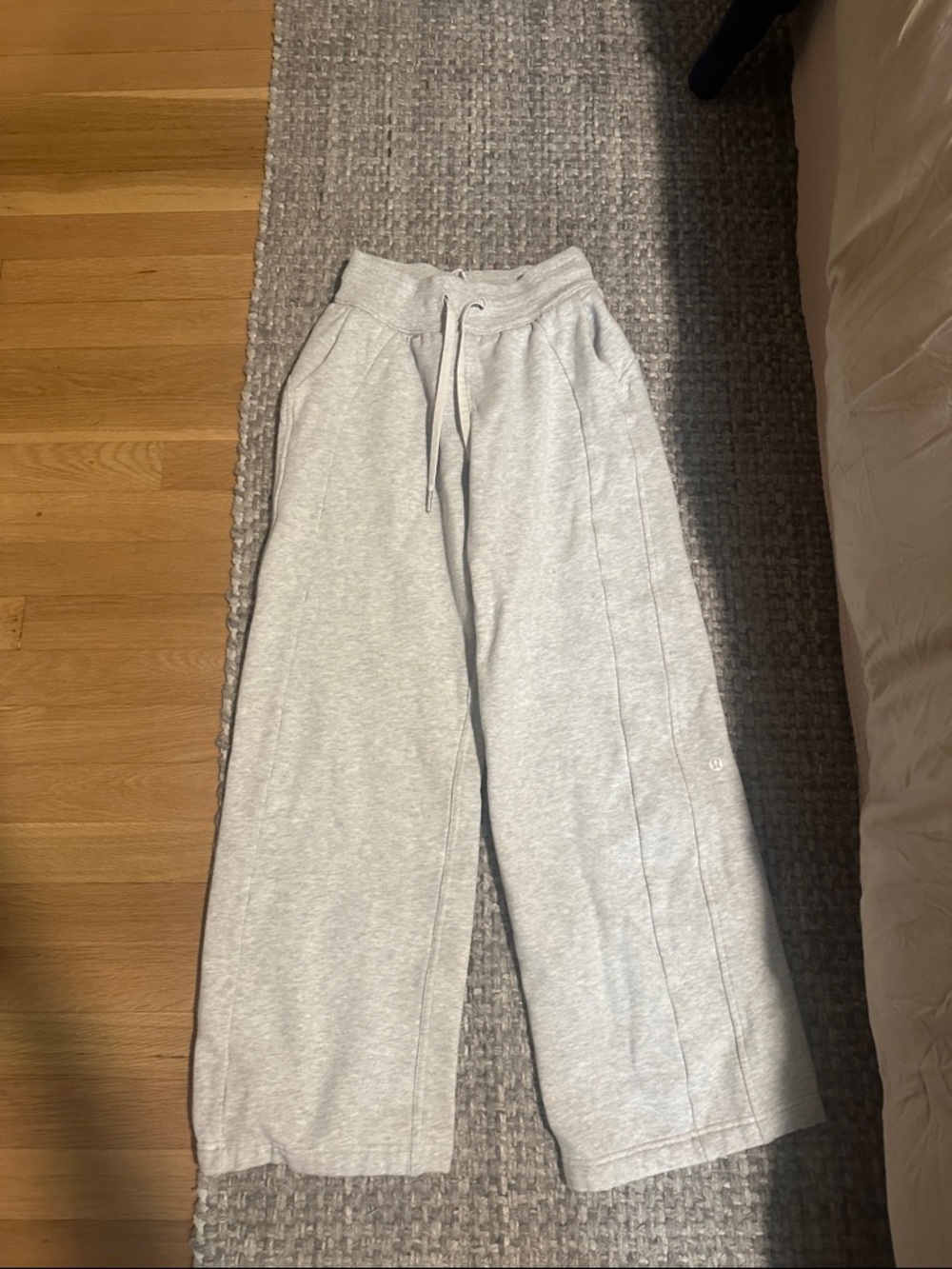 Womens Light Gray Wide-Leg Sweatpants with Drawstring